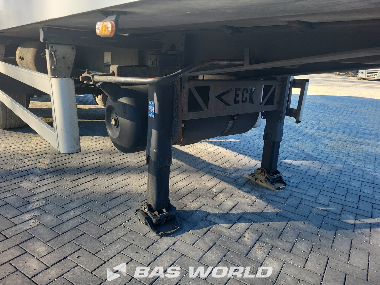 Other : Van Eck Refrigerated Semi-Trailer