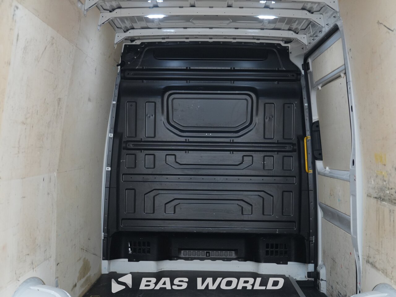 Other : Volkswagen Crafter 140pk Kastenwagen