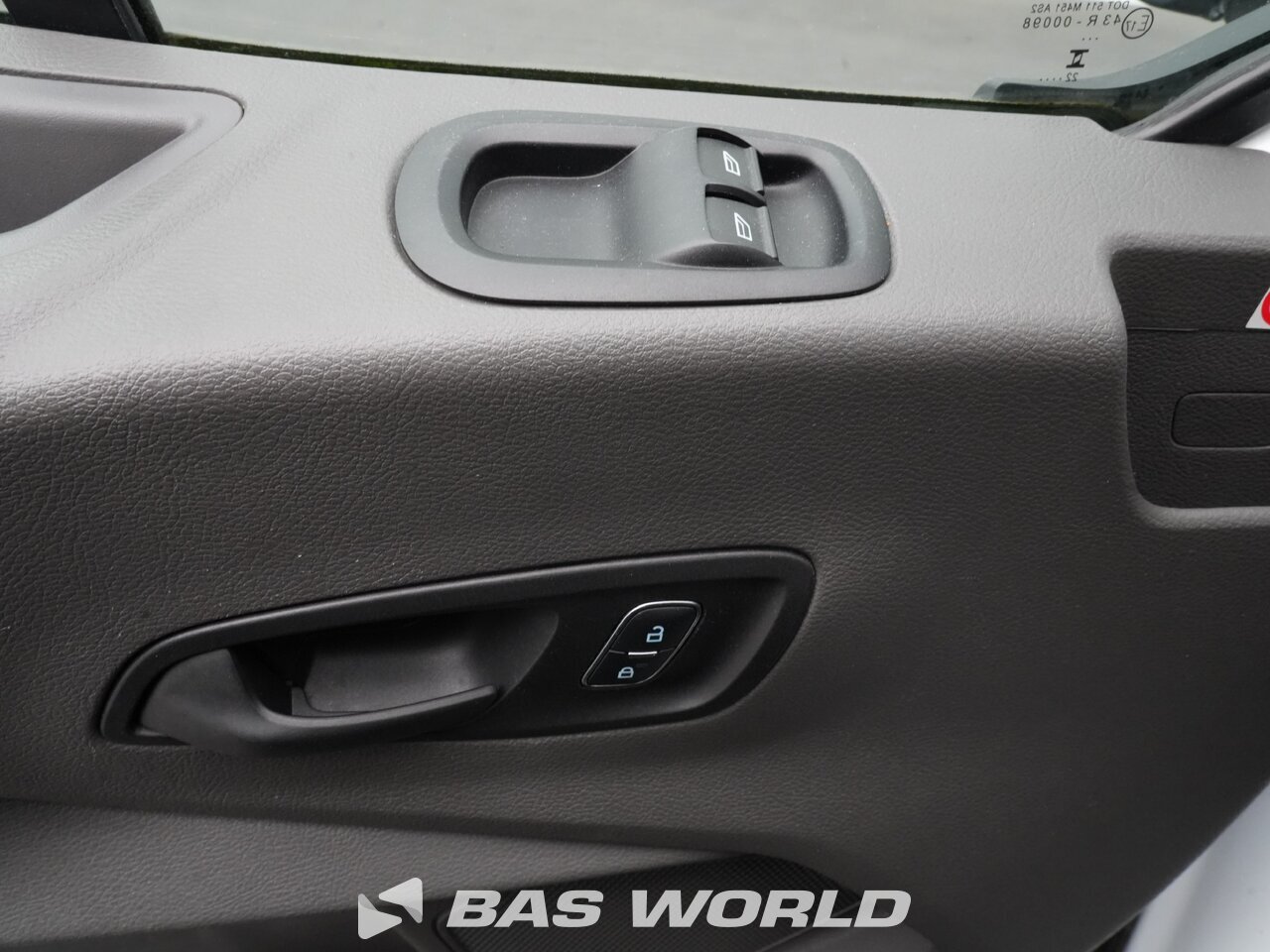 Other : Ford e-Transit 184pk Furgone chiuso