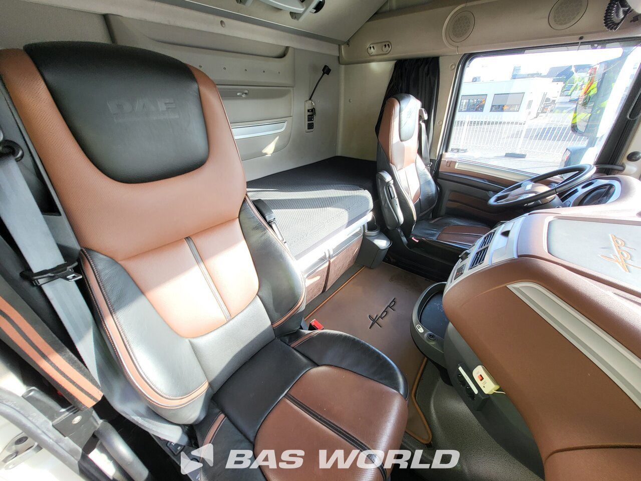 Other : DAF XF 530 открытый