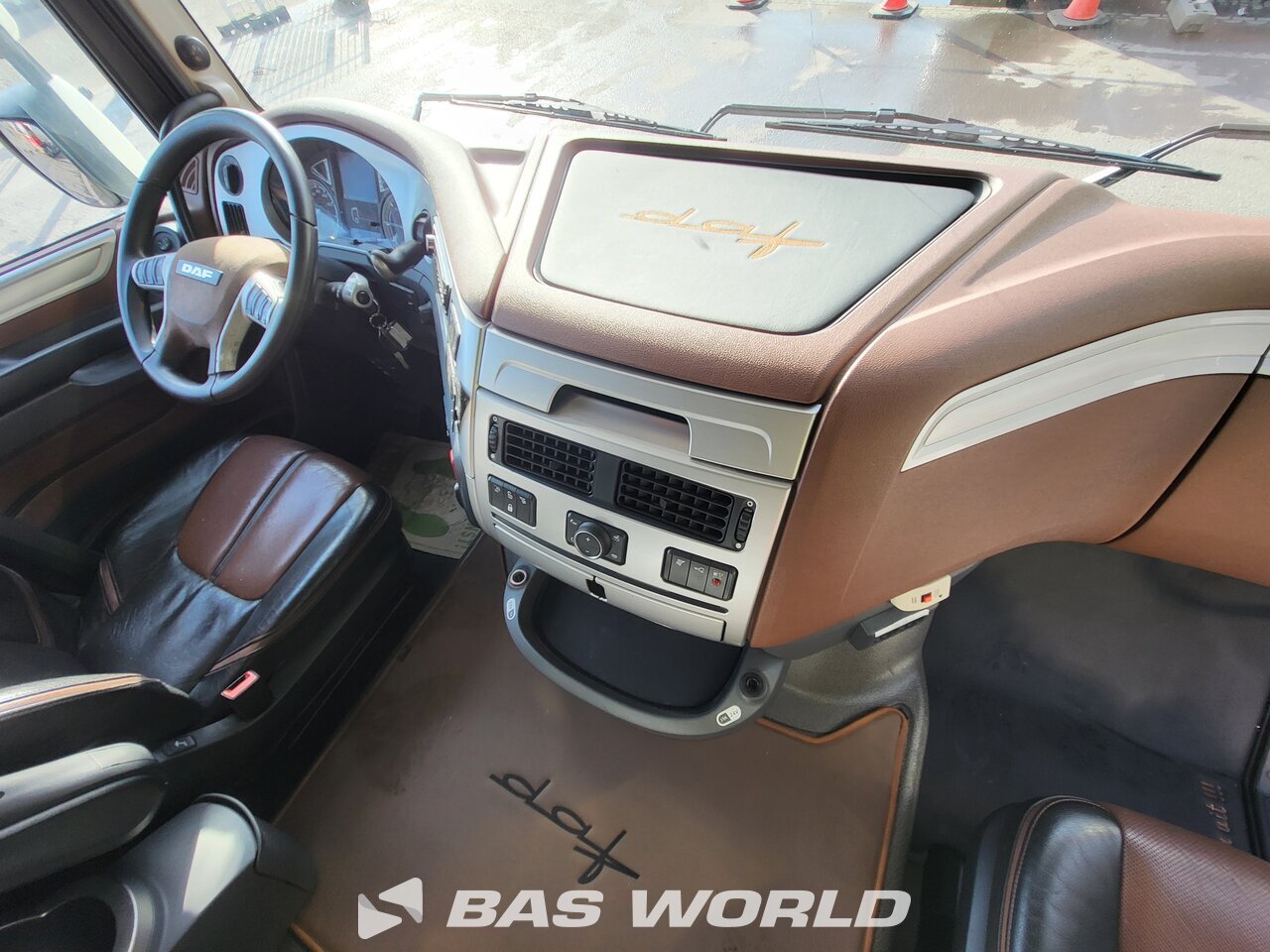Other : DAF XF 530 открытый