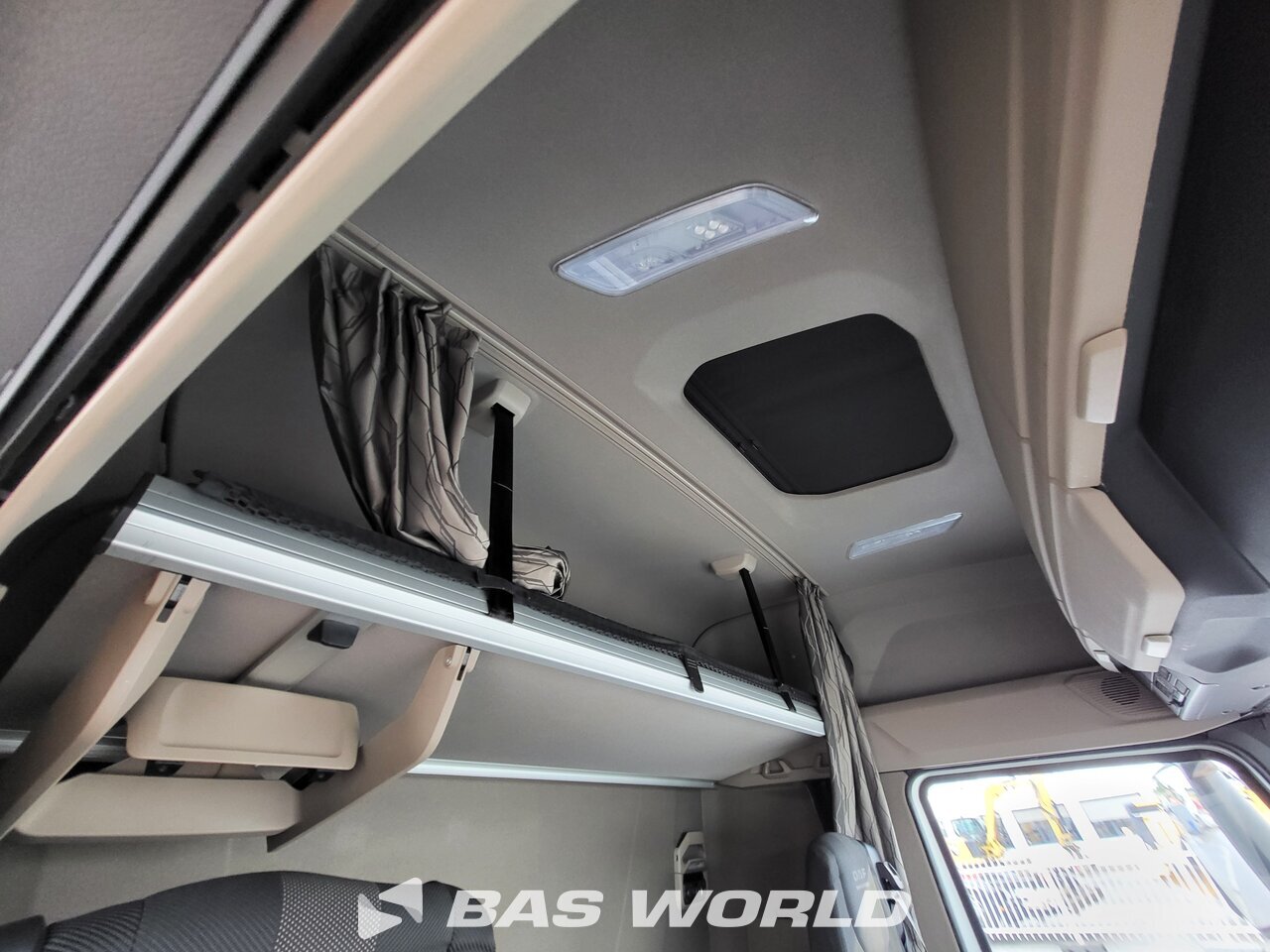 Other : DAF XF 480 Camion à Caisse Mobile
