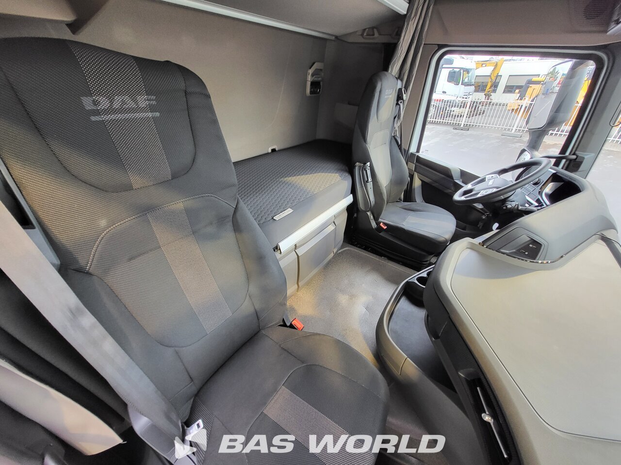 Other : DAF XF 480 Camion à Caisse Mobile