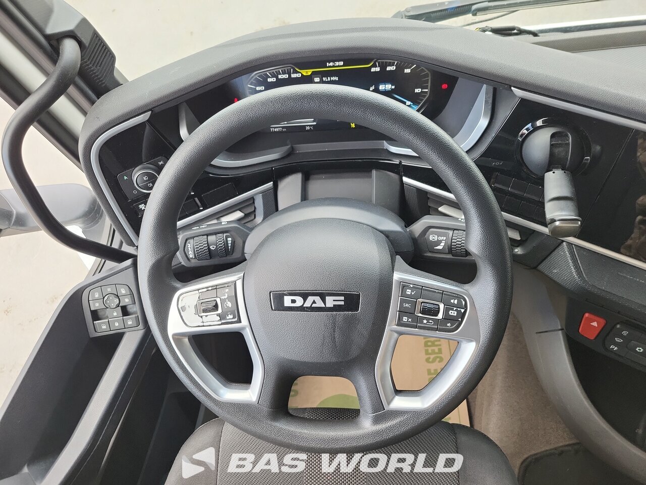 Other : DAF XF 480 شاحنات الحاويات