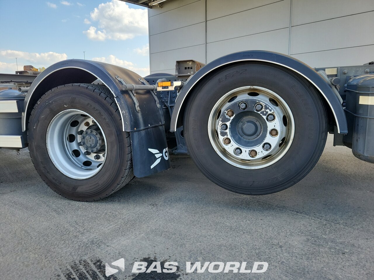 Other : DAF XF 480 شاحنات الحاويات
