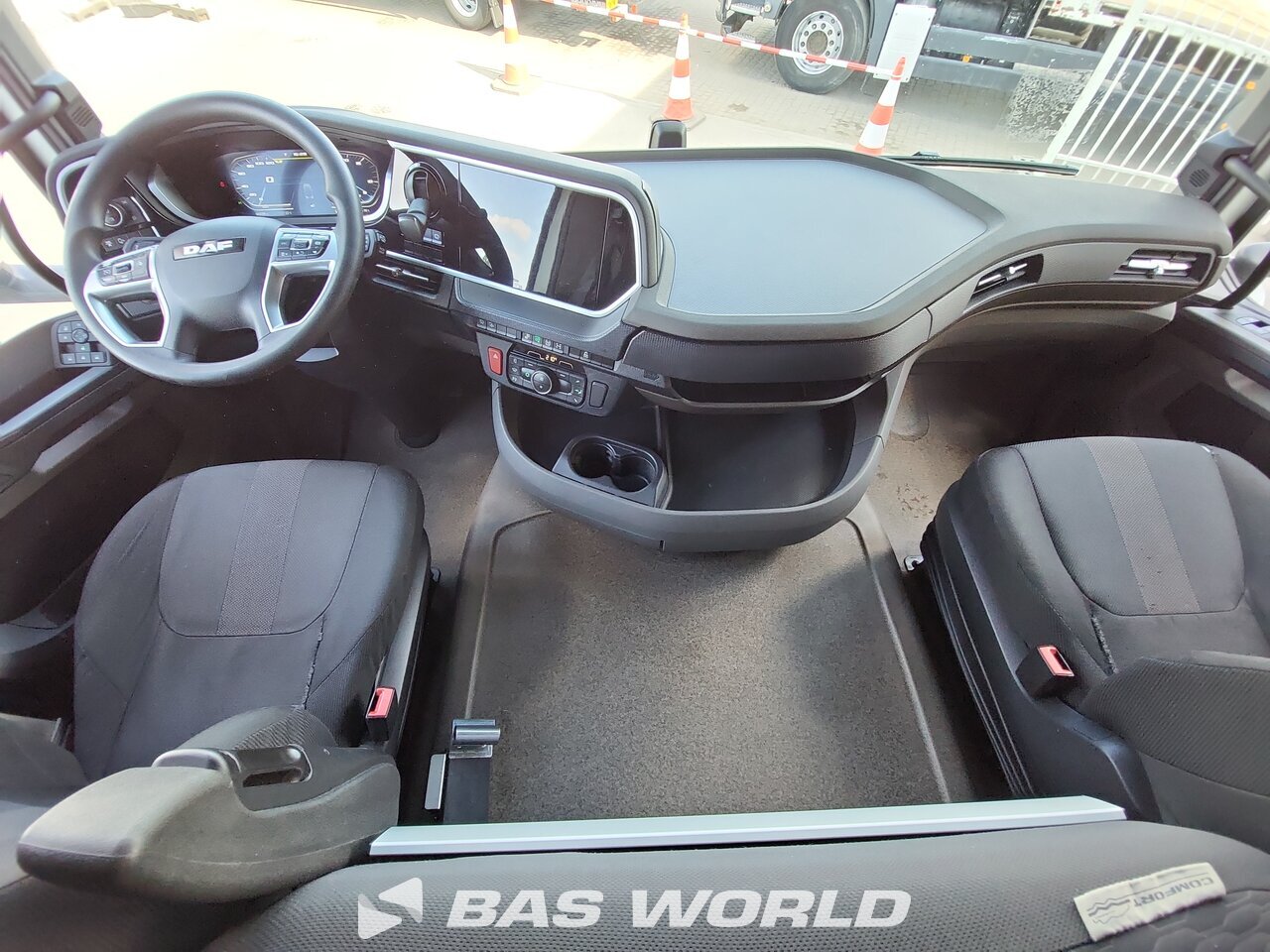 Other : DAF XF 480 شاحنات الحاويات
