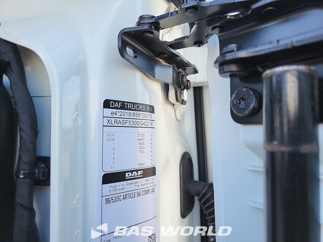 Other : DAF XF 480 شاحنات الحاويات