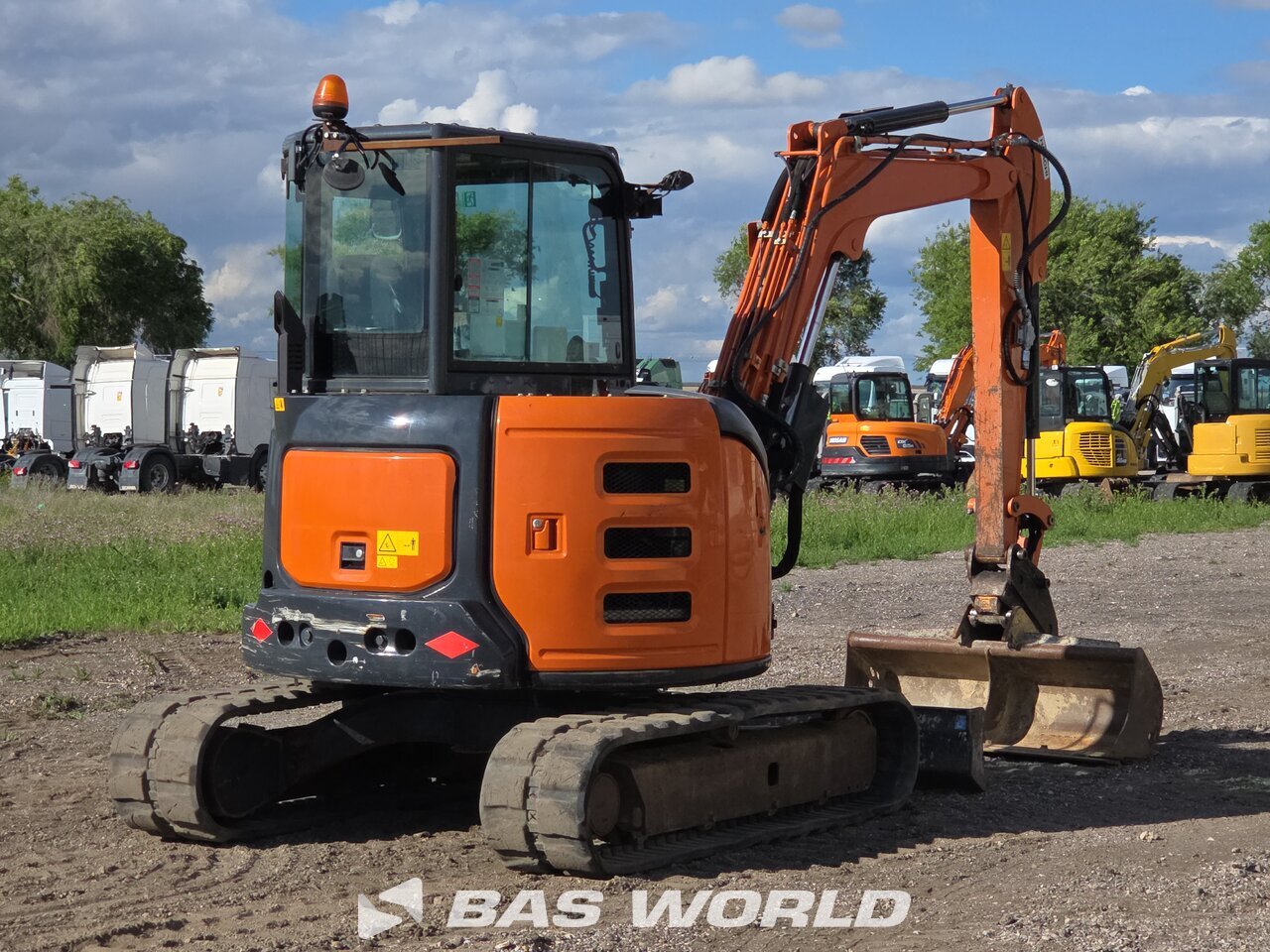 Other : Hitachi ZX48 U-6 حفارة صغيرة أقل من 10 طن (حفارات صغيرة)