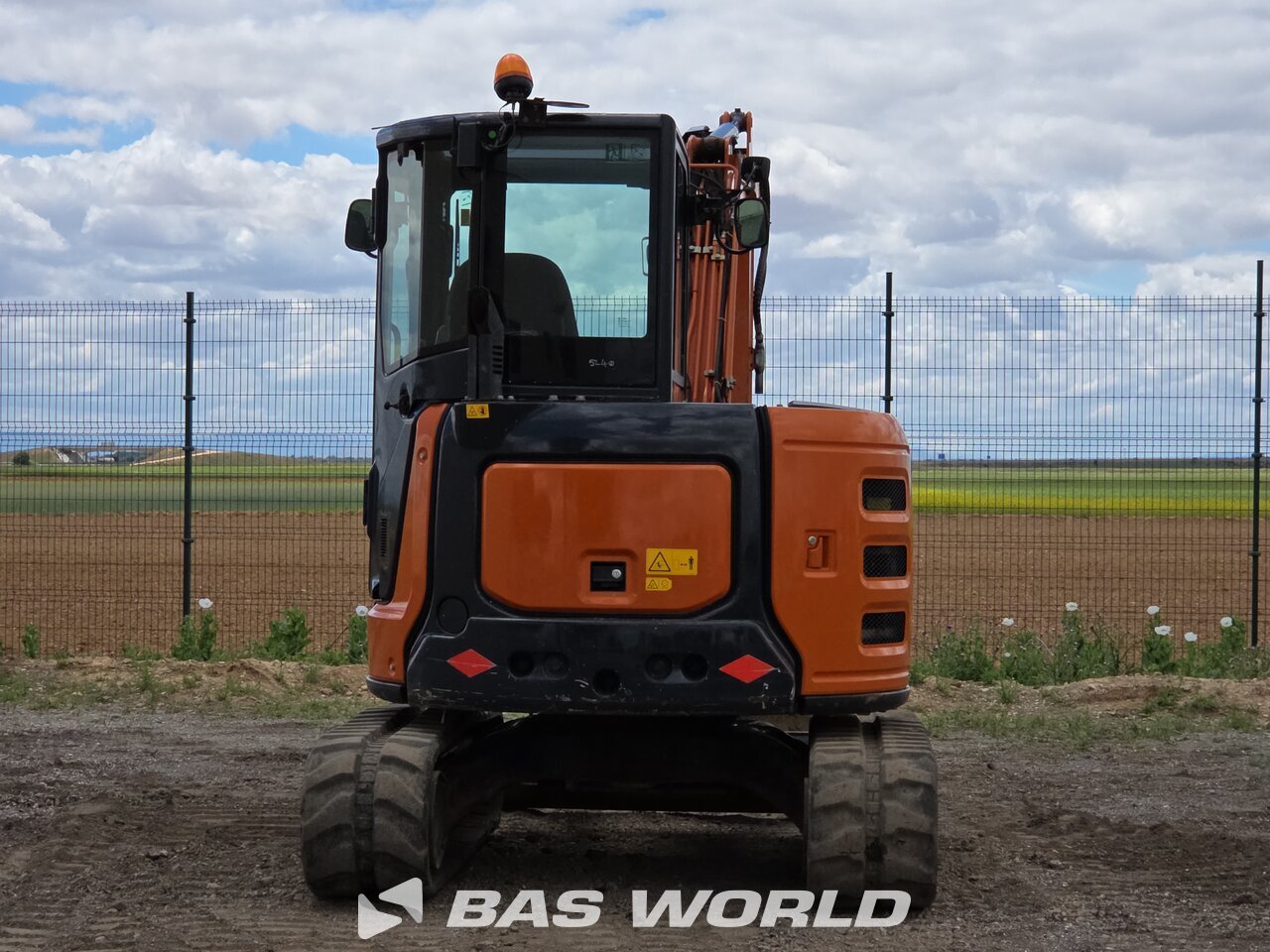 Other : Hitachi ZX48 U-6 حفارة صغيرة أقل من 10 طن (حفارات صغيرة)