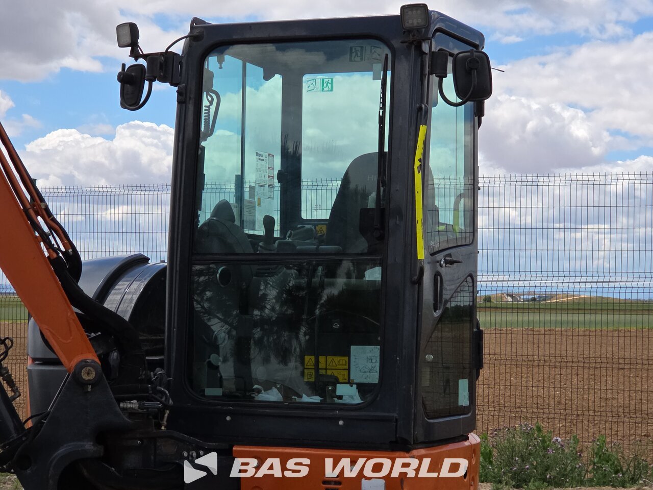 Other : Hitachi ZX48 U-6 حفارة صغيرة أقل من 10 طن (حفارات صغيرة)