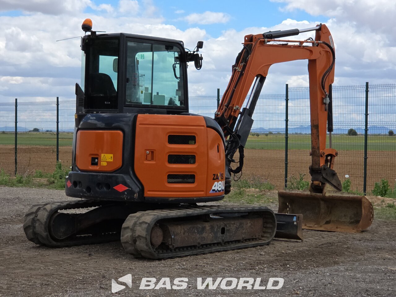 Other : Hitachi ZX48 U-6 حفارة صغيرة أقل من 10 طن (حفارات صغيرة)