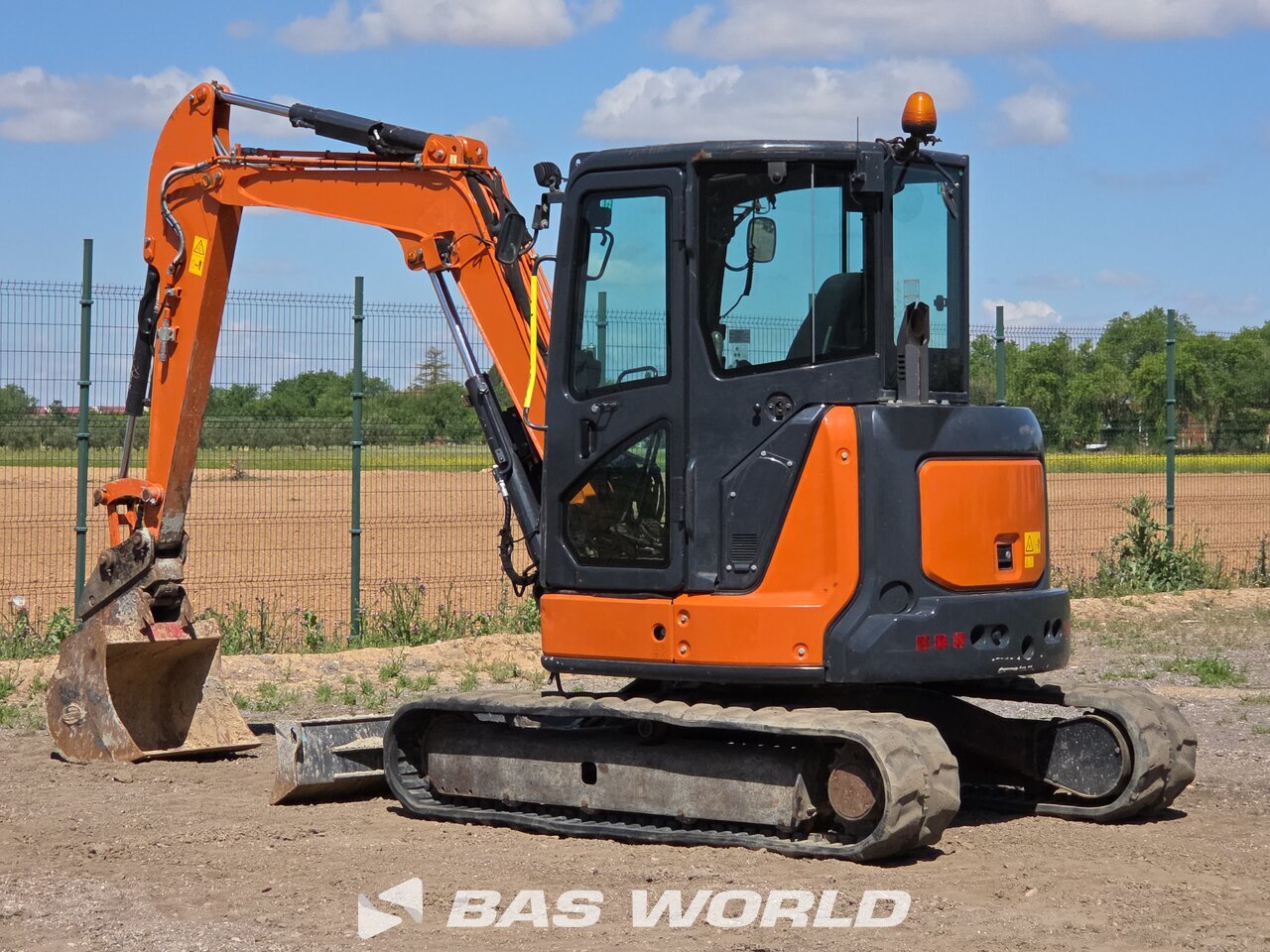 Other : Hitachi ZX48 U-6 Mini excavadora <10t
