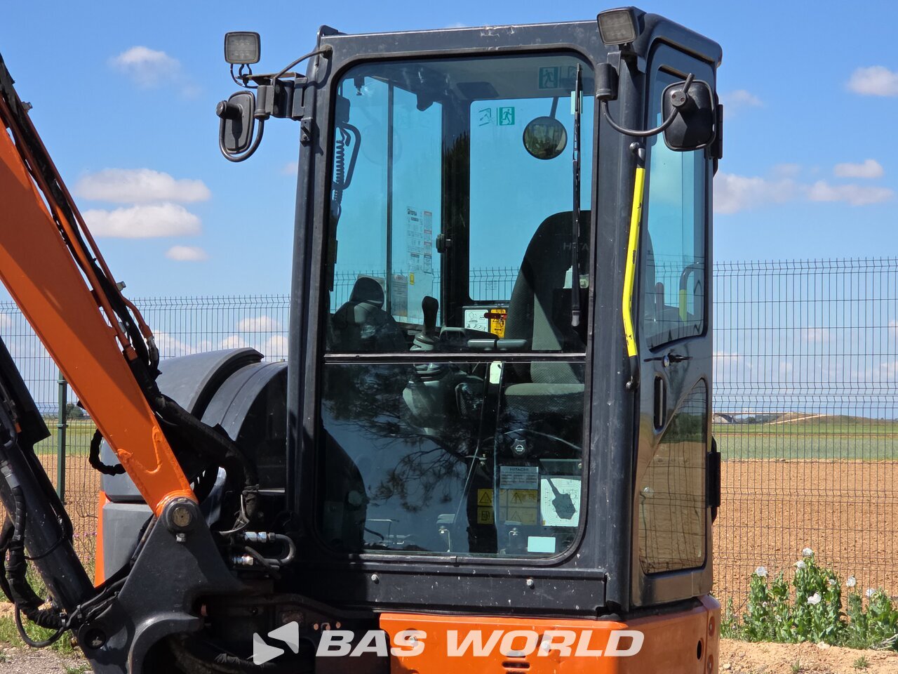 Other : Hitachi ZX48 U-6 Mini excavadora <10t