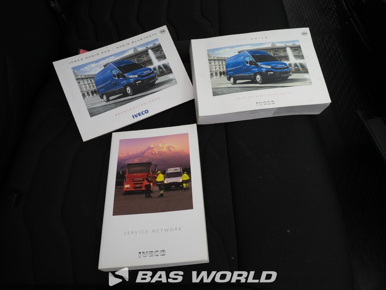 Other : Iveco Daily 35S13 Containere pentru