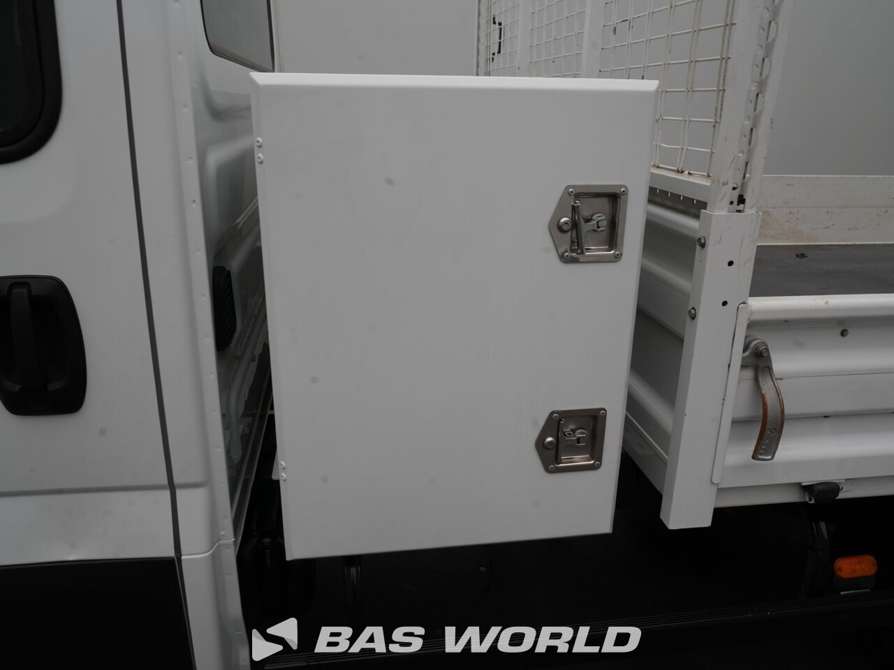 Other : Iveco Daily 35C16 Benne