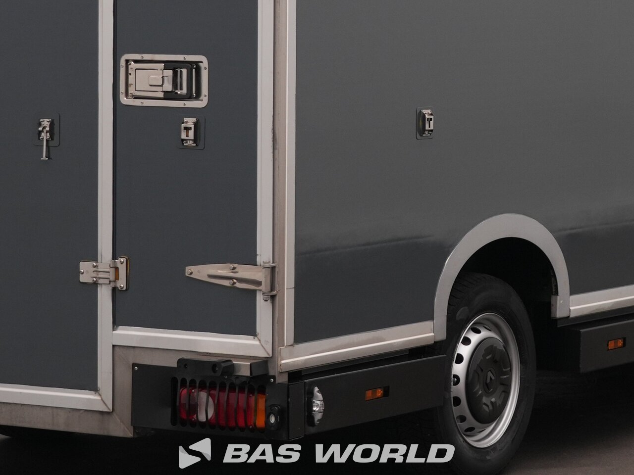 Other : Renault Master 150PK Box body