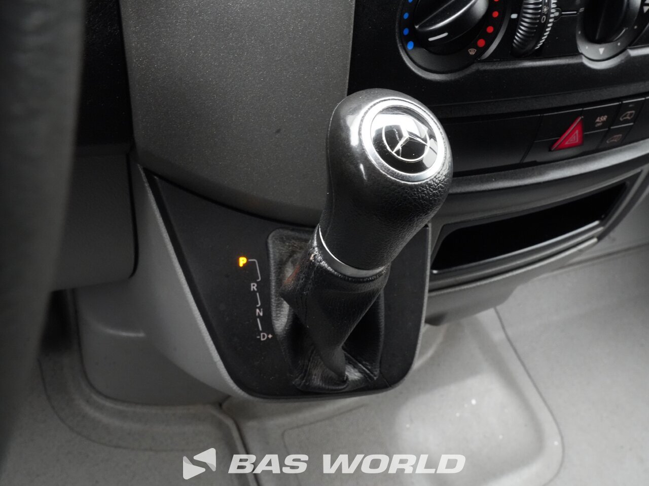 Other : Mercedes Sprinter 311 CDI Closed box van