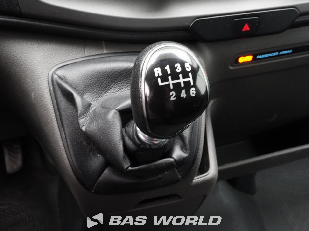 Other : Ford Transit 130pk Nadwozia skrzyniowe