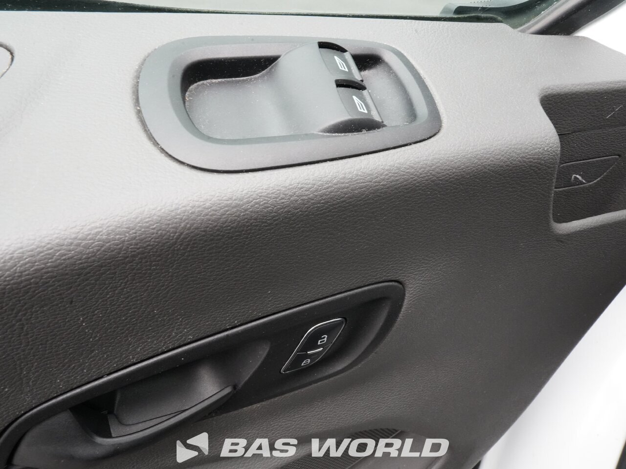 Other : Ford Transit 130pk Nadwozia skrzyniowe