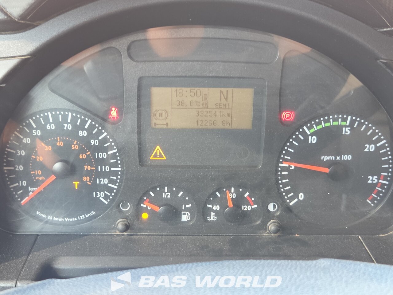 Other : Iveco Trakker 450 Camión Volquete