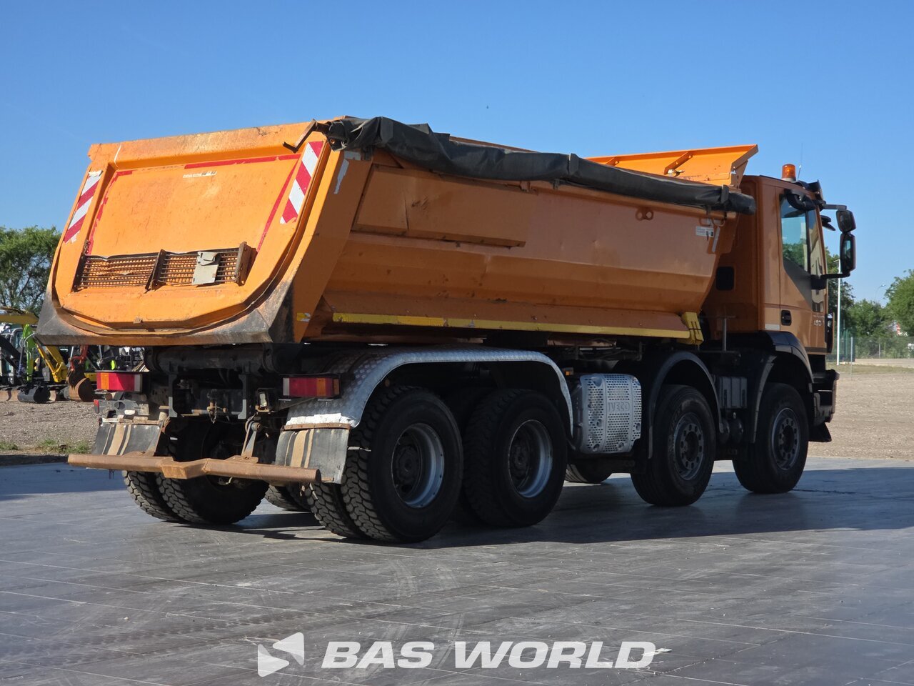 Other : Iveco Trakker 450 Camión Volquete