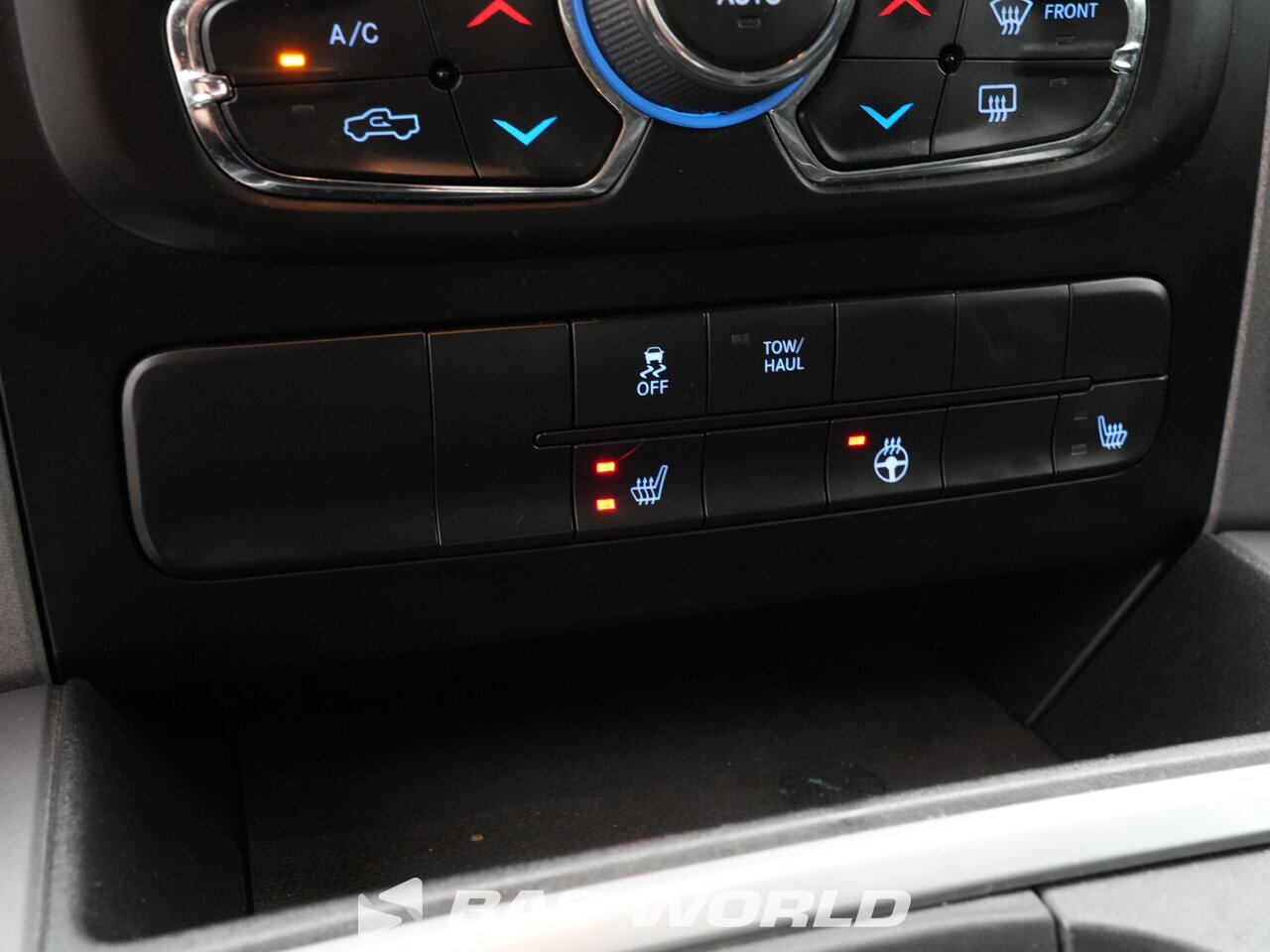 Other : Dodge الميكروباصات شاحنات بيك-اب