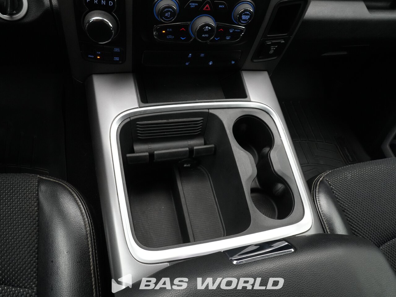 Other : Dodge الميكروباصات شاحنات بيك-اب