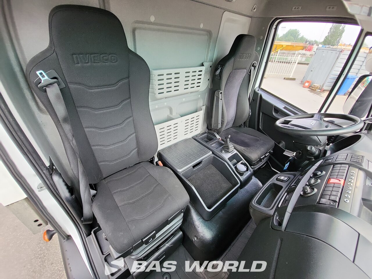 Other : Iveco Eurocargo 75E190 Camion rideaux coulissants