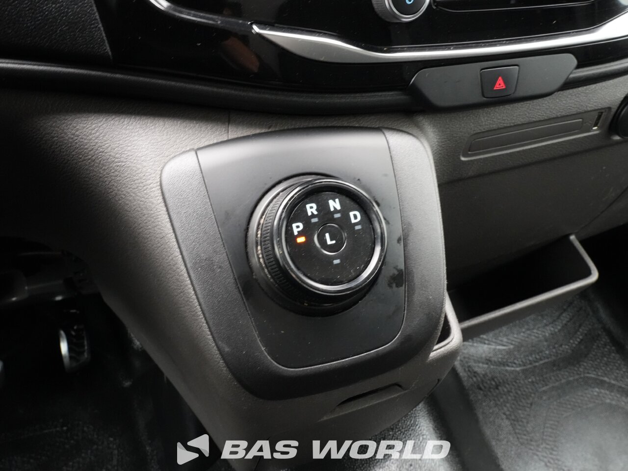 Other : Ford e-Transit 184pk закрыто