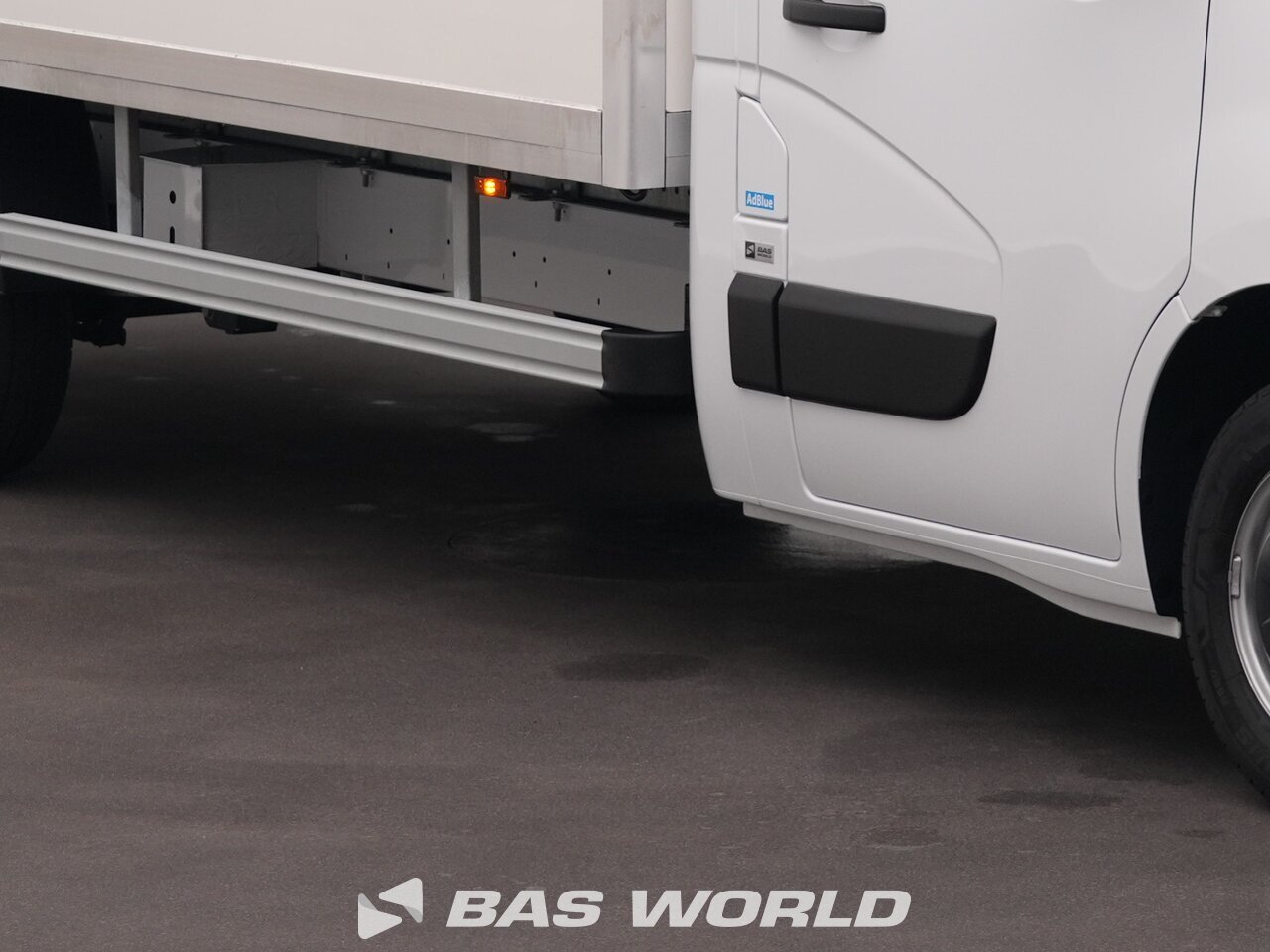 Other : Renault Master 145PK Box body