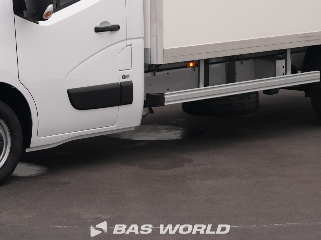 Other : Renault Master 145PK Box body