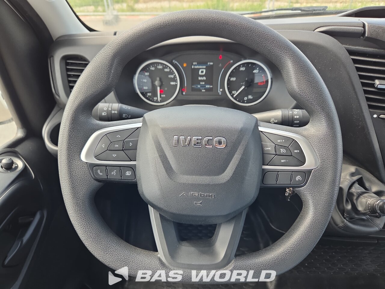 Other : Iveco Daily 35C16 Stängda lastbilskarosser