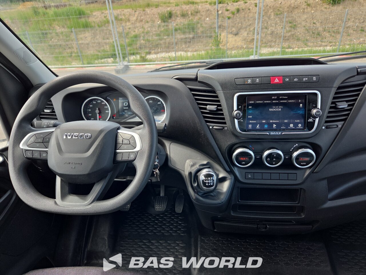 Other : Iveco Daily 35C16 Stängda lastbilskarosser