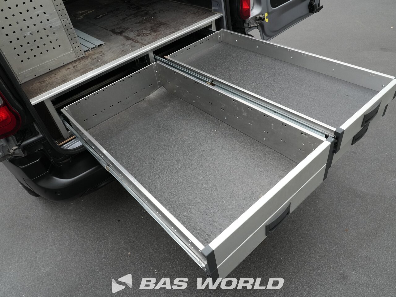 Other : Opel Combo 102pk Closed box van
