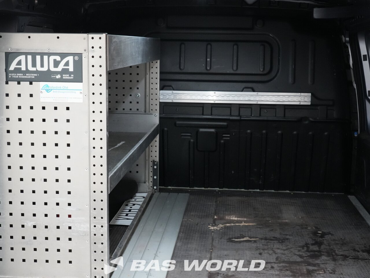 Other : Opel Combo 102pk Closed box van