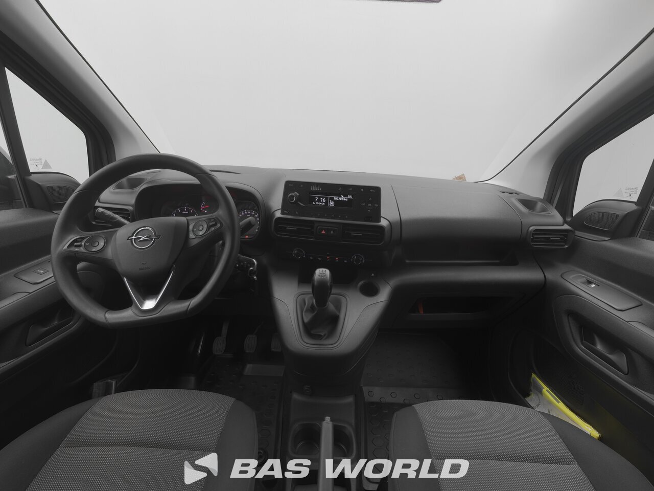 Other : Opel Combo 102pk Closed box van