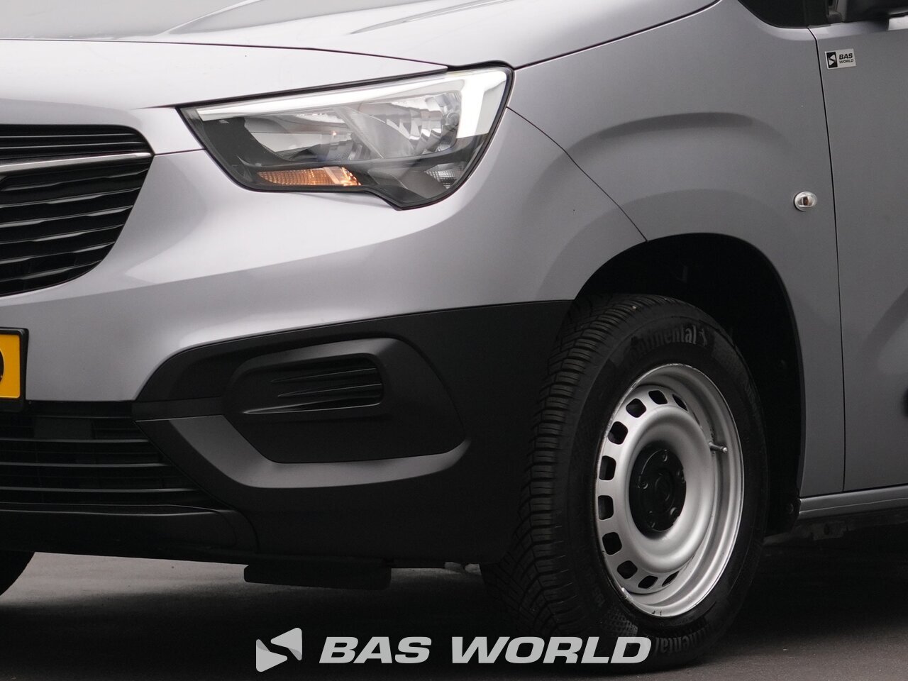 Other : Opel Combo 102pk Closed box van