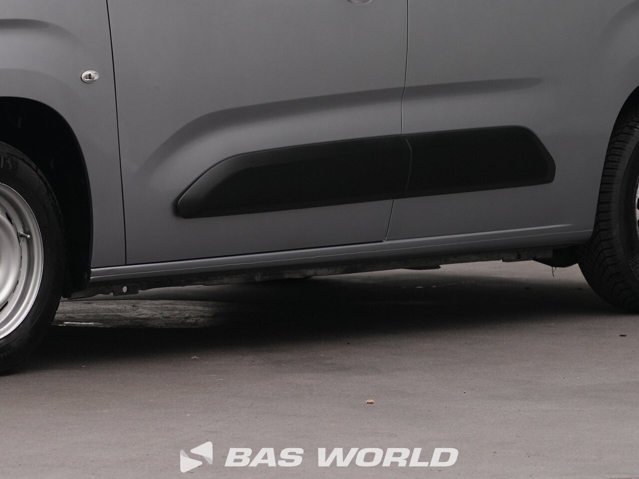 Other : Opel Combo 102pk Closed box van