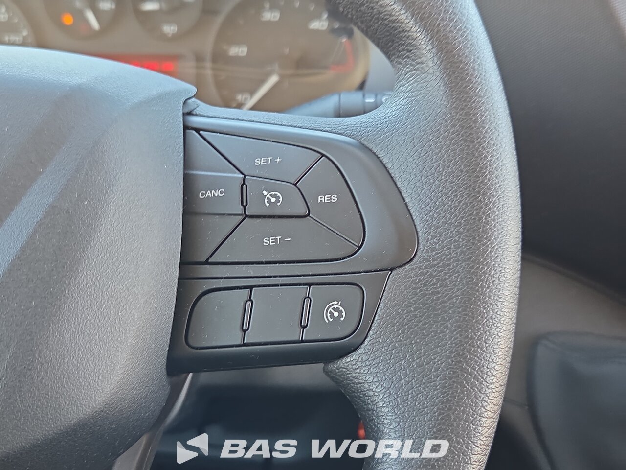 Other : Iveco Daily 35C16 Stängda lastbilskarosser