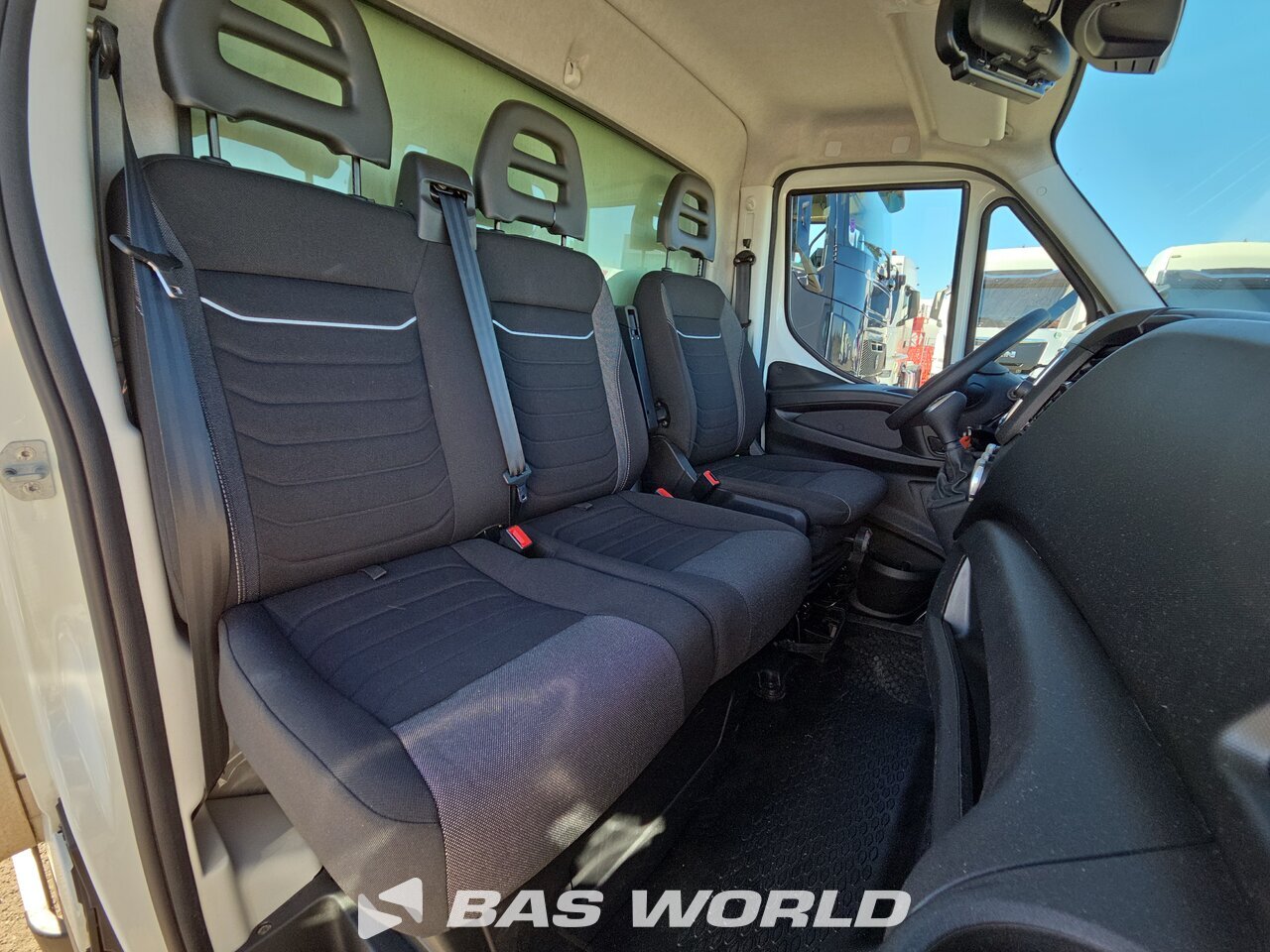 Other : Iveco Daily 35C16 Stängda lastbilskarosser