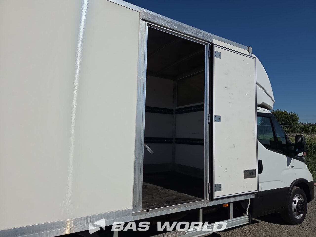 Other : Iveco Daily 35C16 Stängda lastbilskarosser