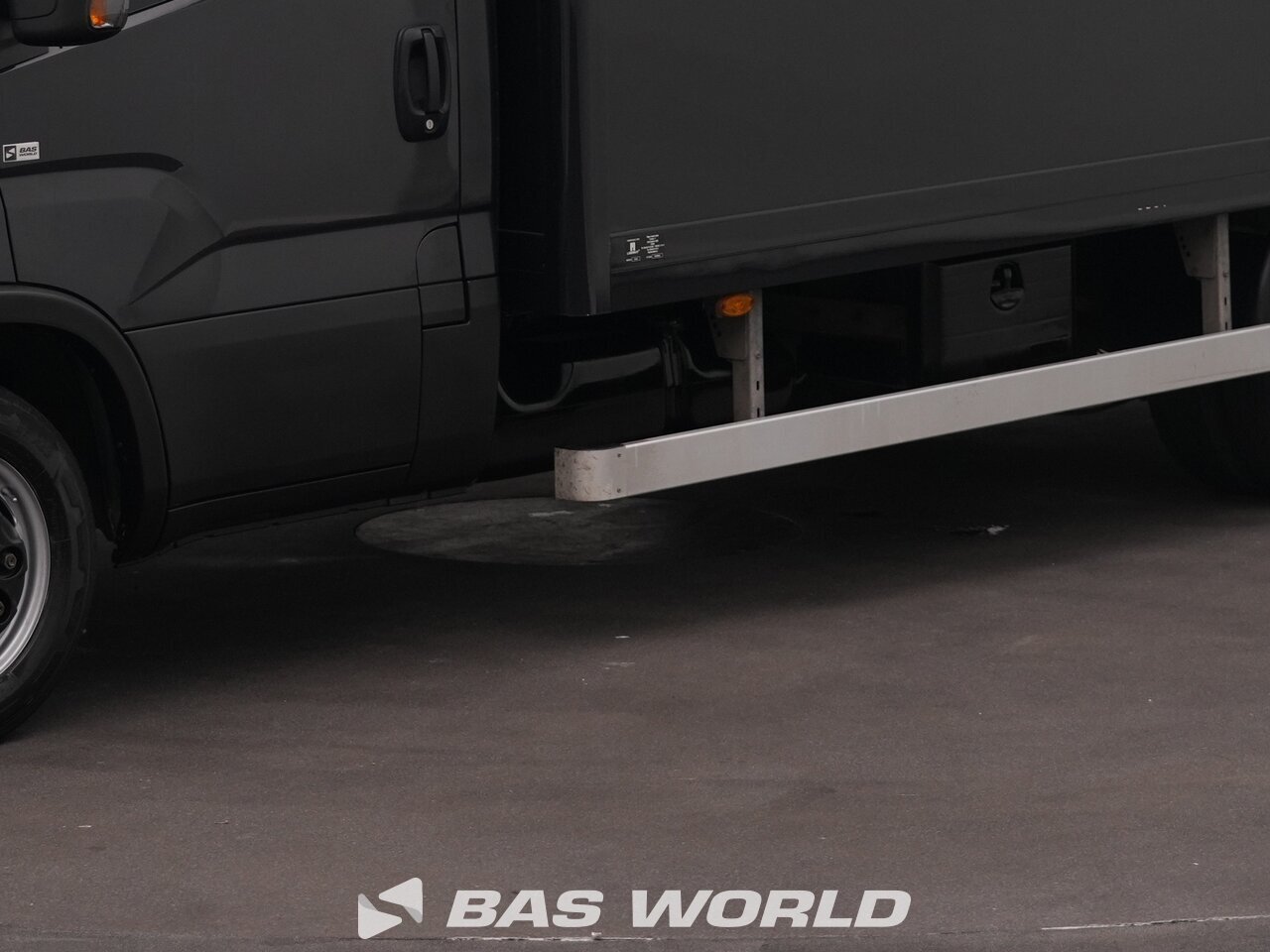 Other : Iveco Daily 35C18 закрытые кузова-фургоны