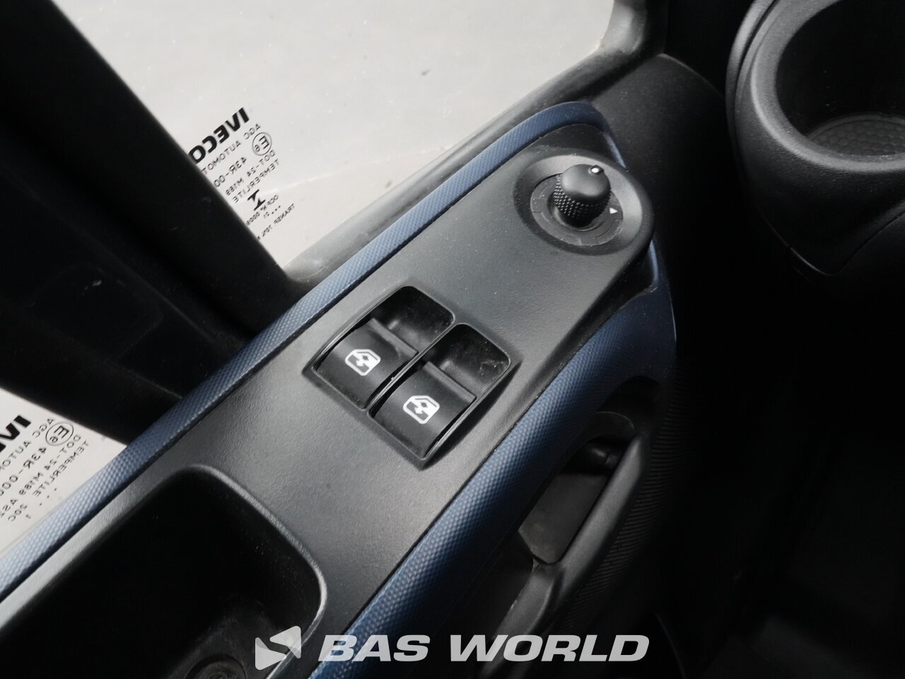 Other : Iveco Daily 35C18 закрытые кузова-фургоны