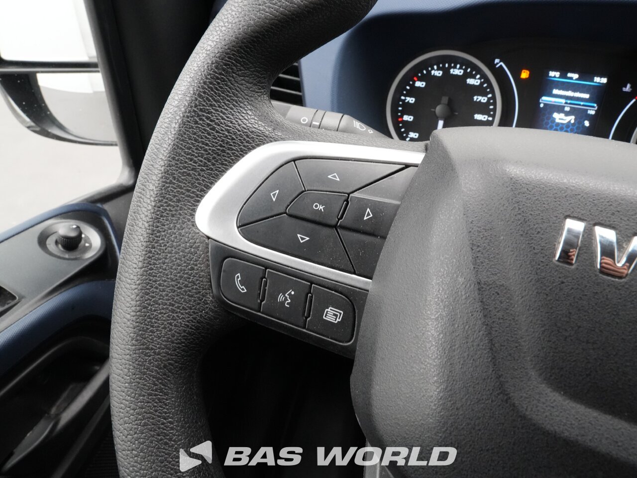 Other : Iveco Daily 35C18 закрытые кузова-фургоны