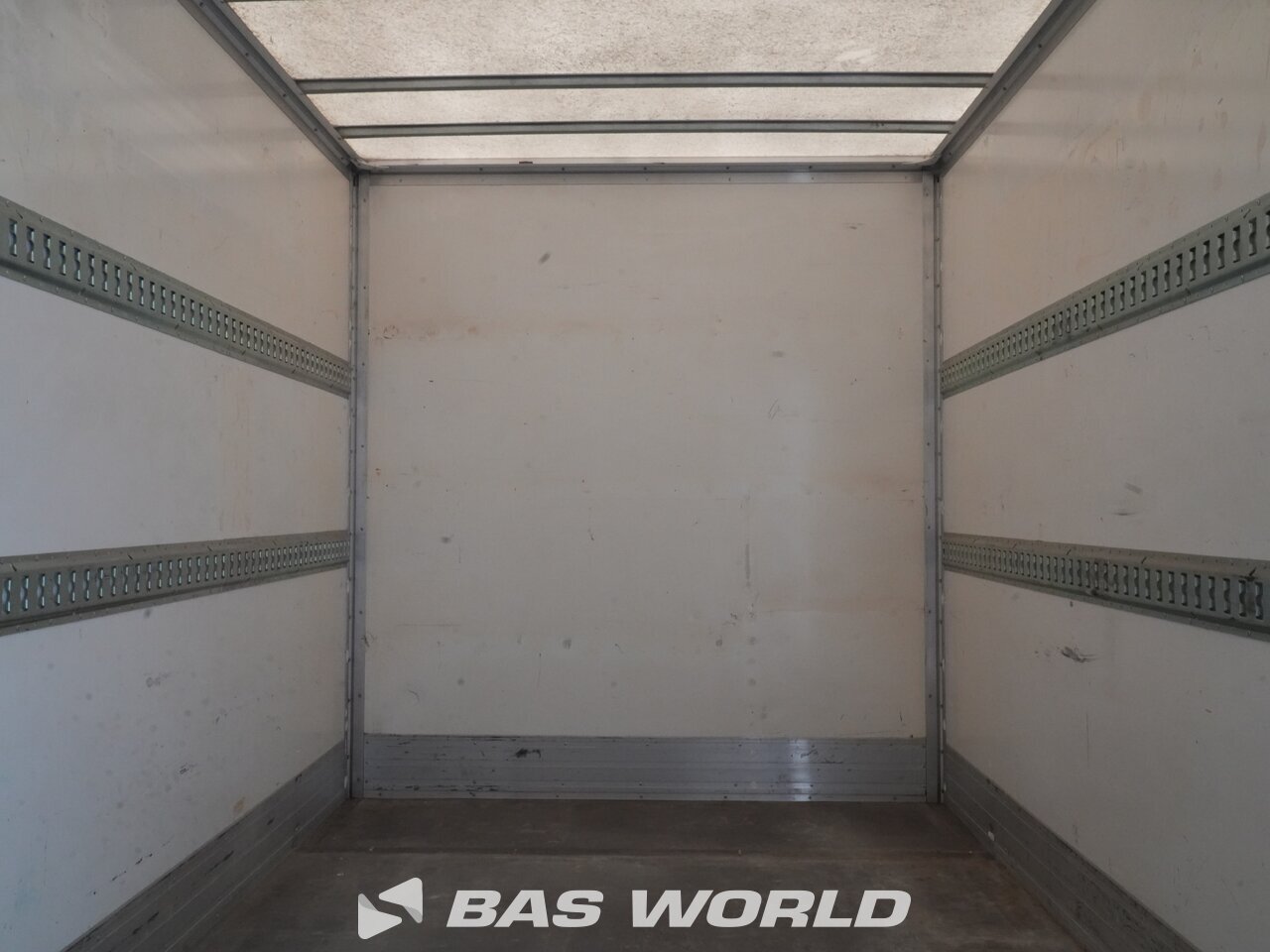 Other : Iveco Daily 35C18 закрытые кузова-фургоны