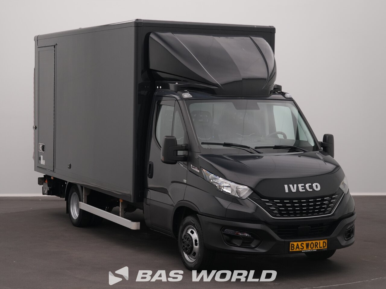 Other : Iveco Daily 35C18 закрытые кузова-фургоны