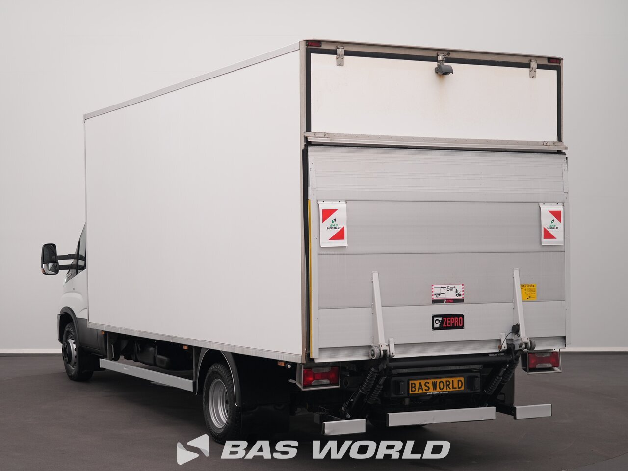 Other : Iveco Daily 72C18 Box body