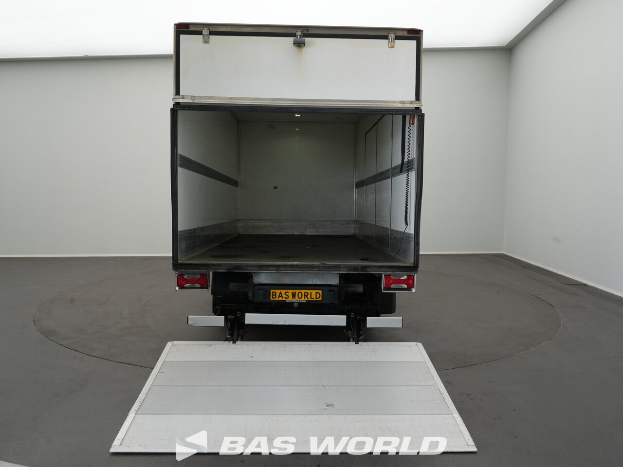 Other : Iveco Daily 72C18 Box body