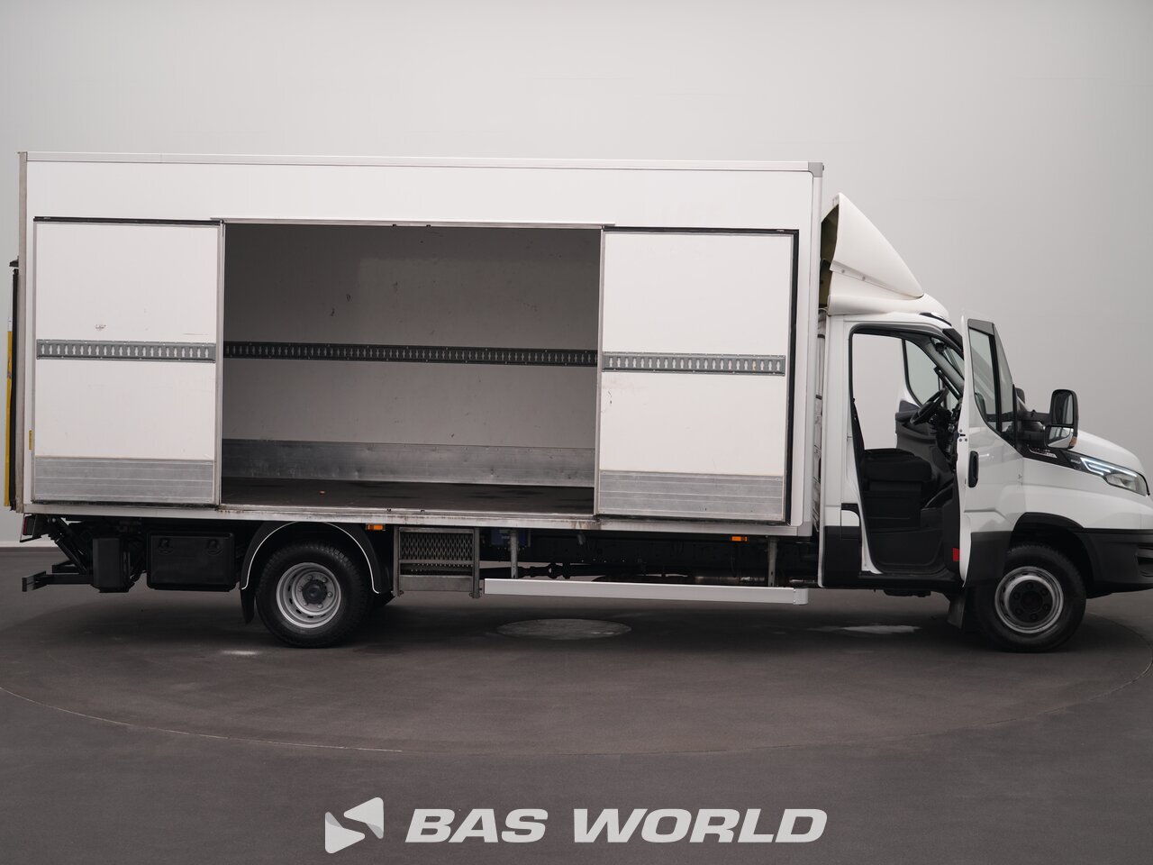 Other : Iveco Daily 72C18 Box body
