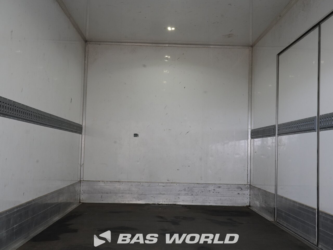 Other : Iveco Daily 72C18 Box body